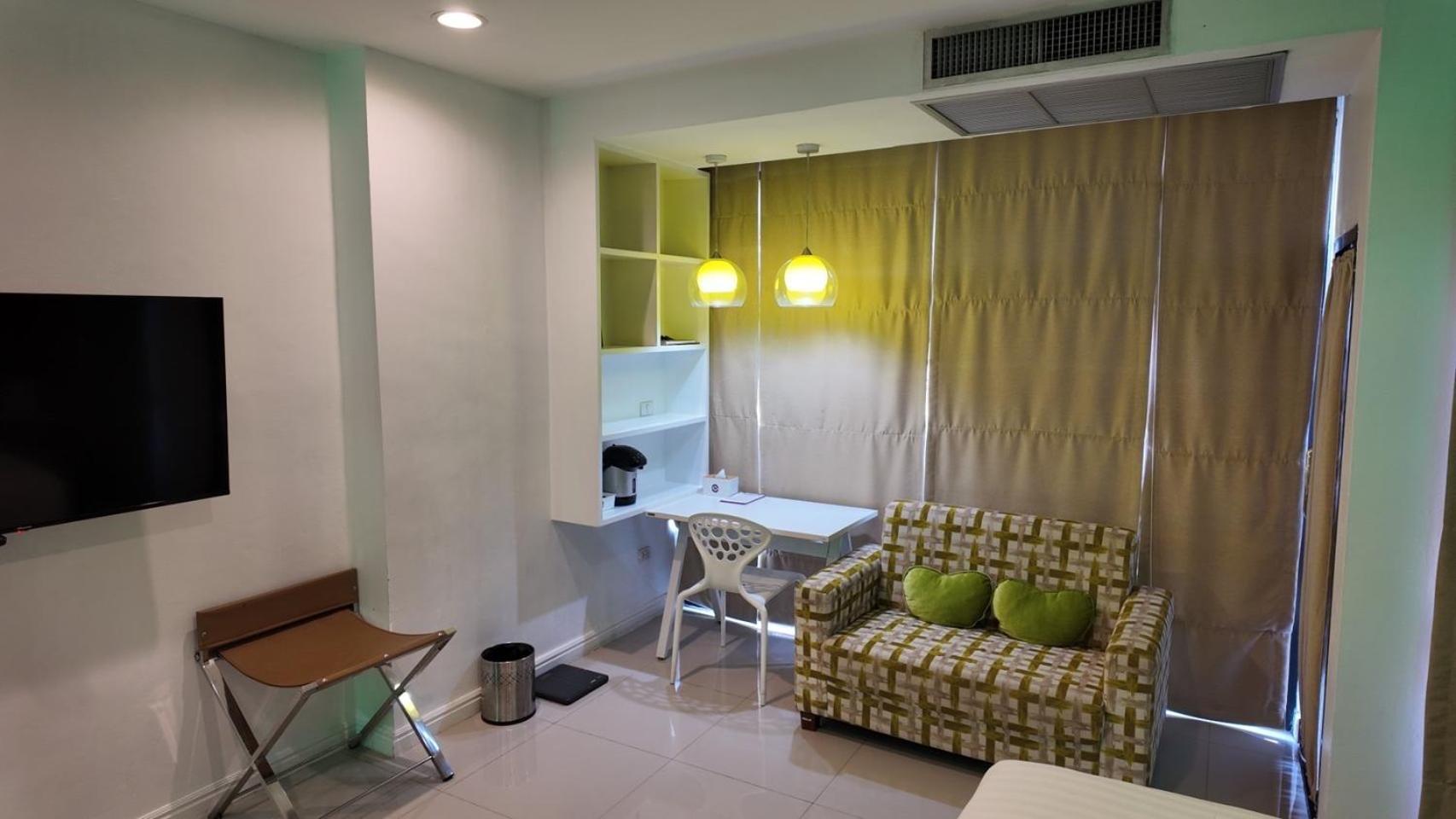 Phitsanulok United Hotel Kültér fotó