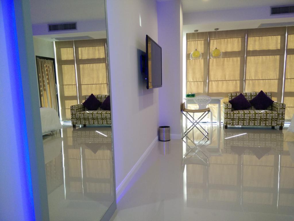 Phitsanulok United Hotel Szoba fotó